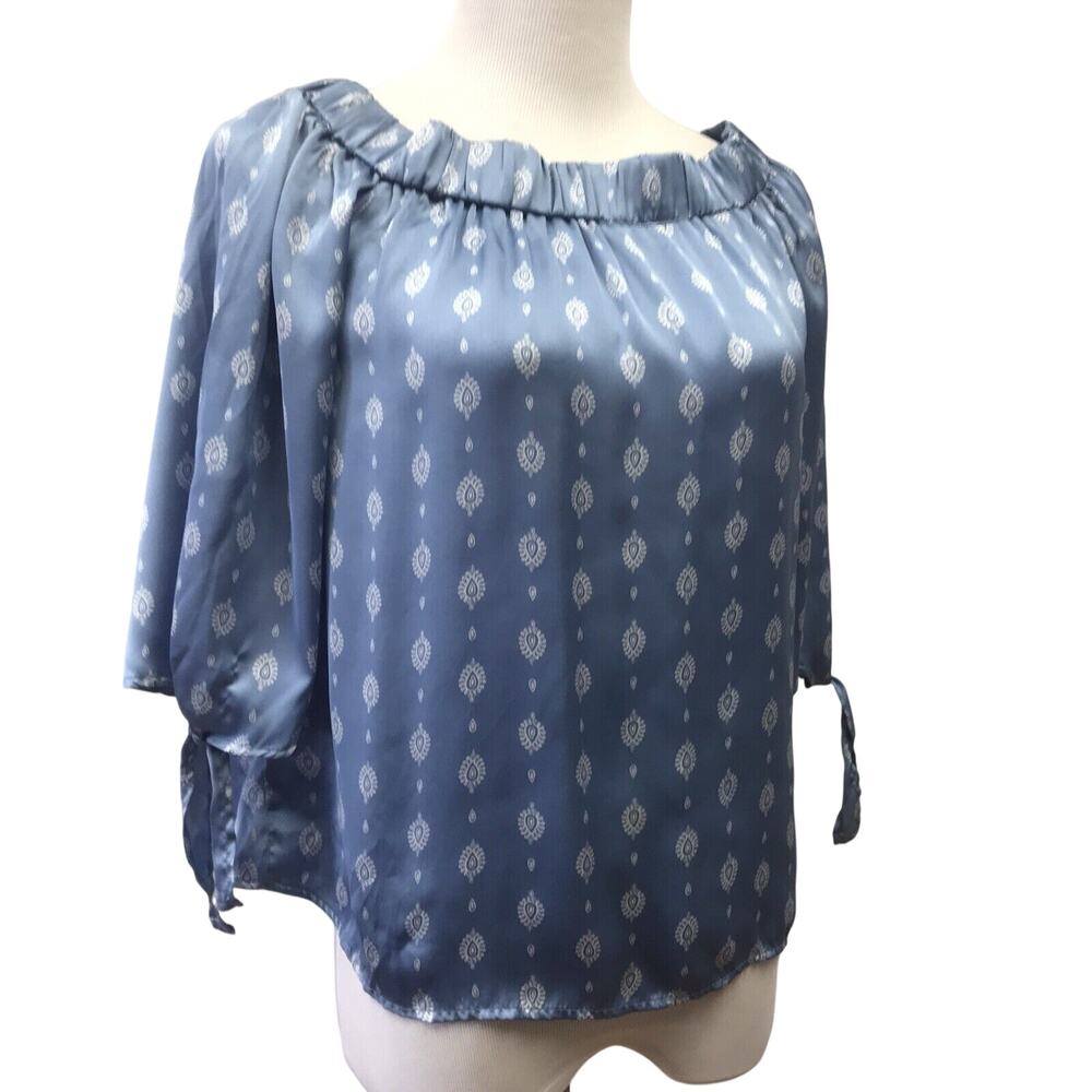Love J Top Womens Medium Blue White Off Shoulder Sleeve Tie Detail